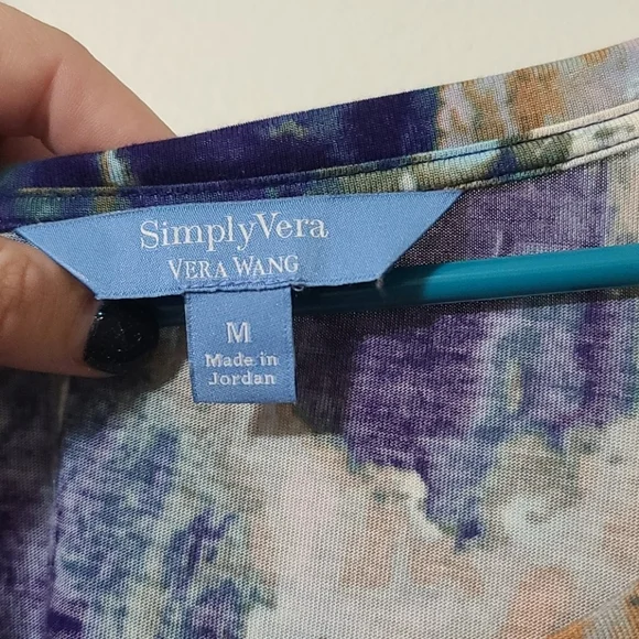 Simply Vera- Vera Wang Abstract Shirt| Women Size Medium - Picture 2 of 4